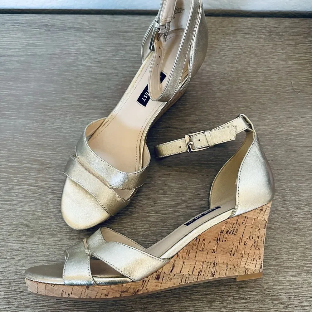 Nine West Gold Metallic Leather Wedge Cork Heel Sandals 8